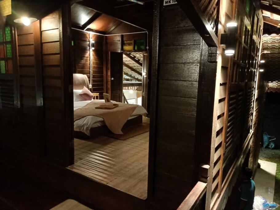 Sayang Di Kaki Bukit Homestay Near Icon City Bukit Mertajam Zewnętrze zdjęcie