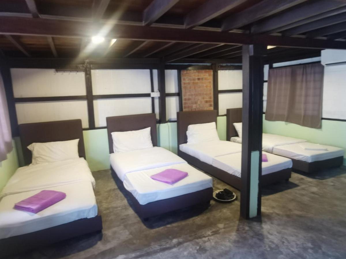 Sayang Di Kaki Bukit Homestay Near Icon City Bukit Mertajam Zewnętrze zdjęcie