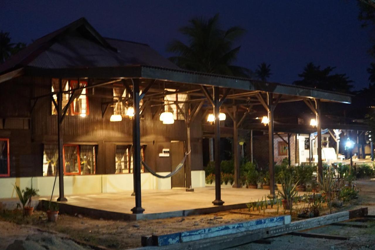 Sayang Di Kaki Bukit Homestay Near Icon City Bukit Mertajam Zewnętrze zdjęcie