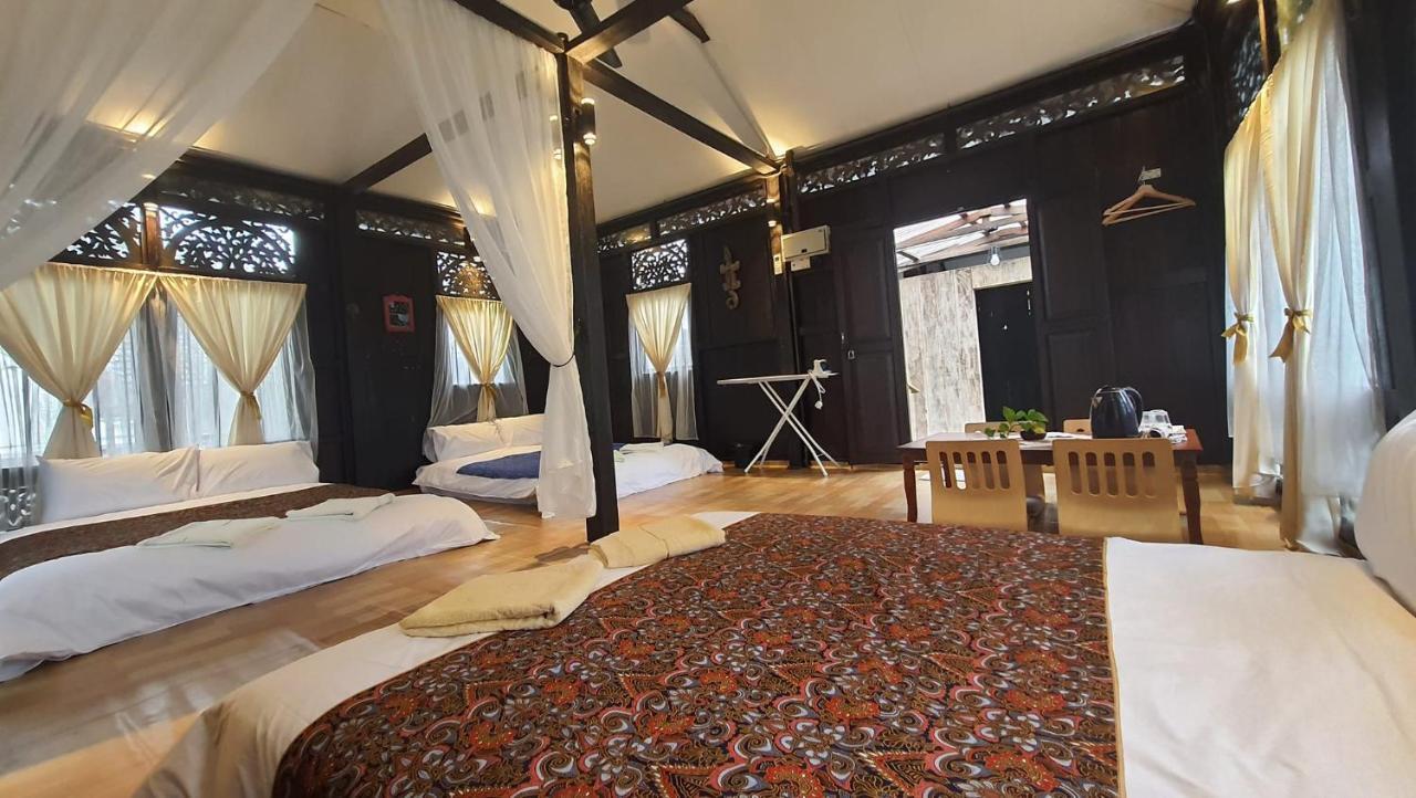 Sayang Di Kaki Bukit Homestay Near Icon City Bukit Mertajam Zewnętrze zdjęcie