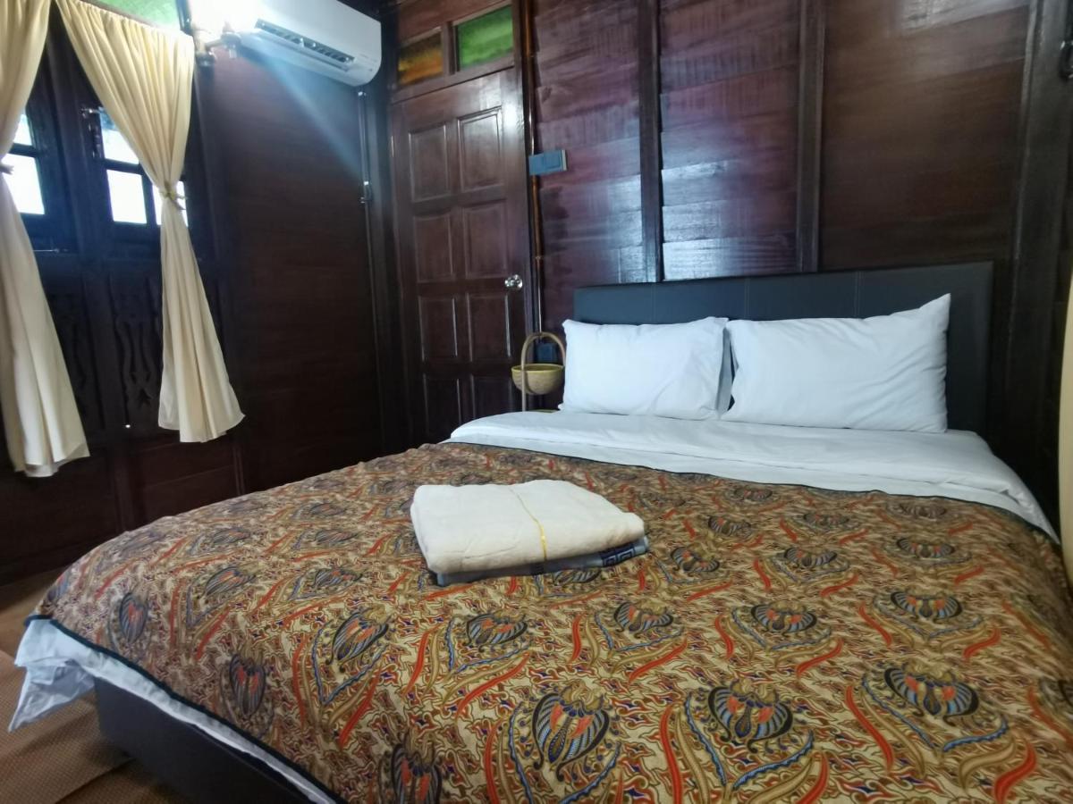 Sayang Di Kaki Bukit Homestay Near Icon City Bukit Mertajam Zewnętrze zdjęcie
