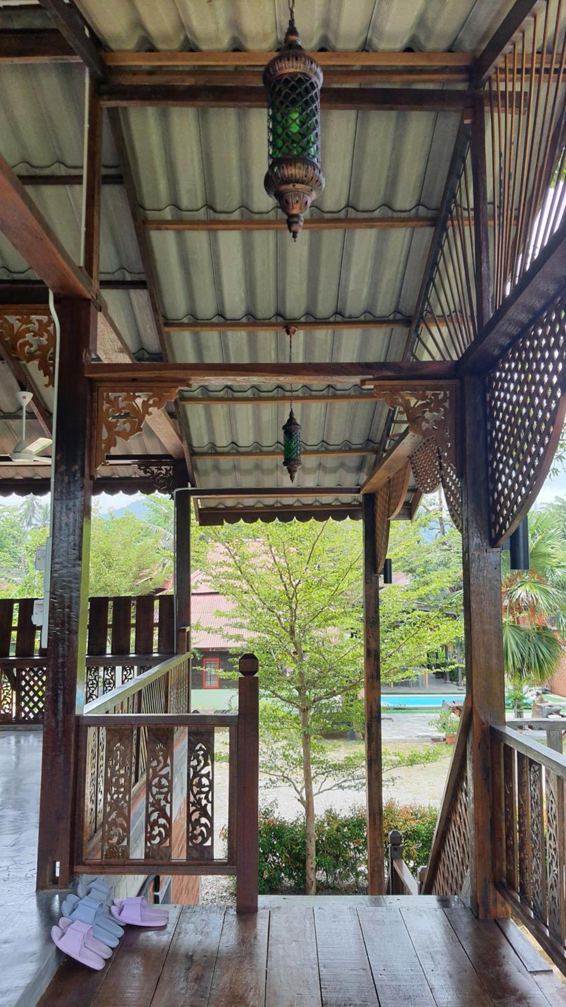 Sayang Di Kaki Bukit Homestay Near Icon City Bukit Mertajam Zewnętrze zdjęcie