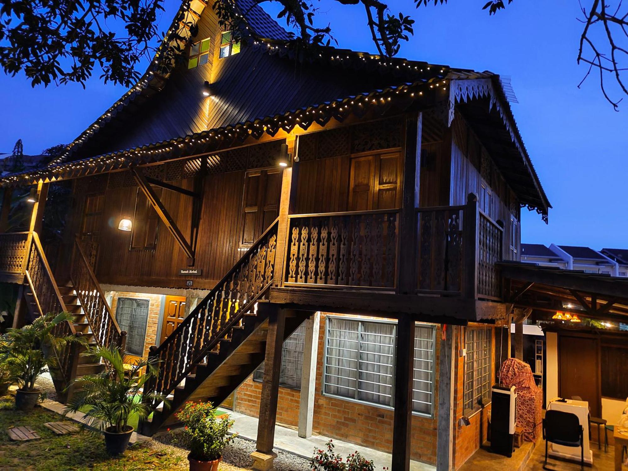 Sayang Di Kaki Bukit Homestay Near Icon City Bukit Mertajam Zewnętrze zdjęcie
